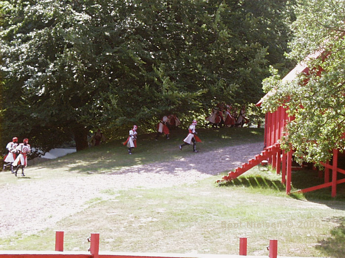 Image 4 of 15  -  174 kB